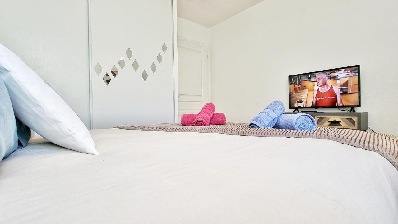 Le Stan - Centre - Parking - Exterieur - Fibre - Relax Bnb Кольмар Экстерьер фото
